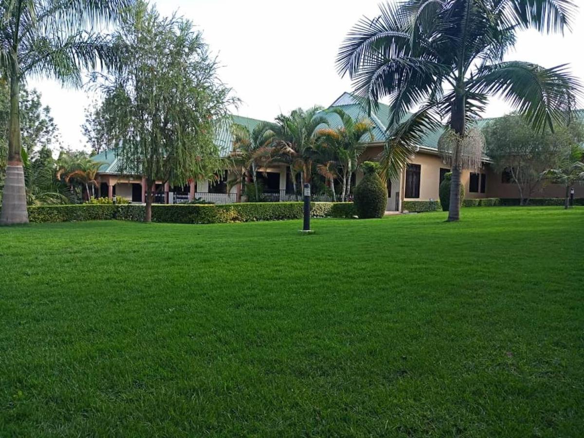 Africa Lodge Arusha Nkoaranga Exteriör bild