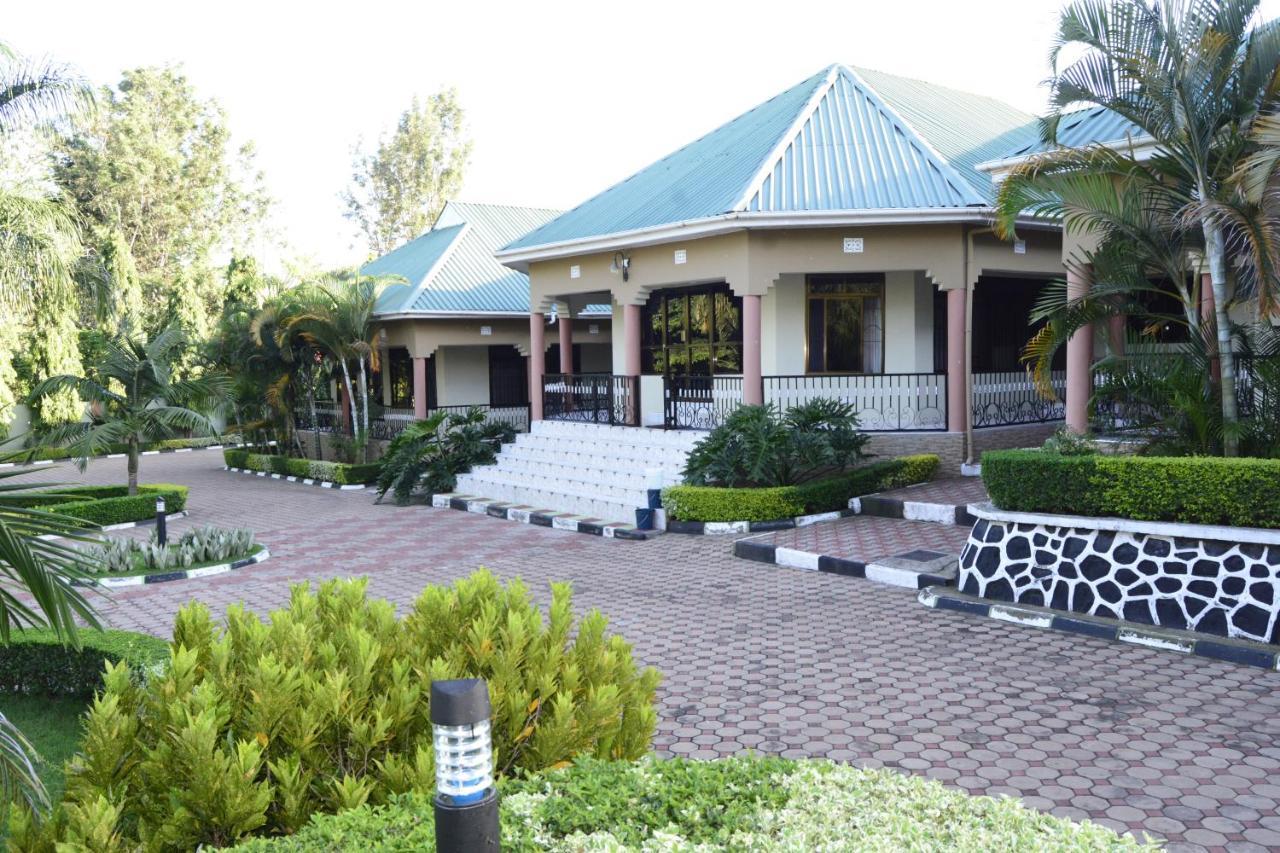 Africa Lodge Arusha Nkoaranga Exteriör bild